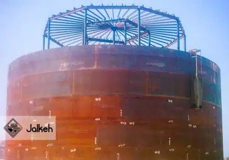 دو دستگاه مخزن یکصد هزار بشکه ای با سقف ثابت (M و N)