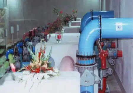 كارخانه كاشی بيستون