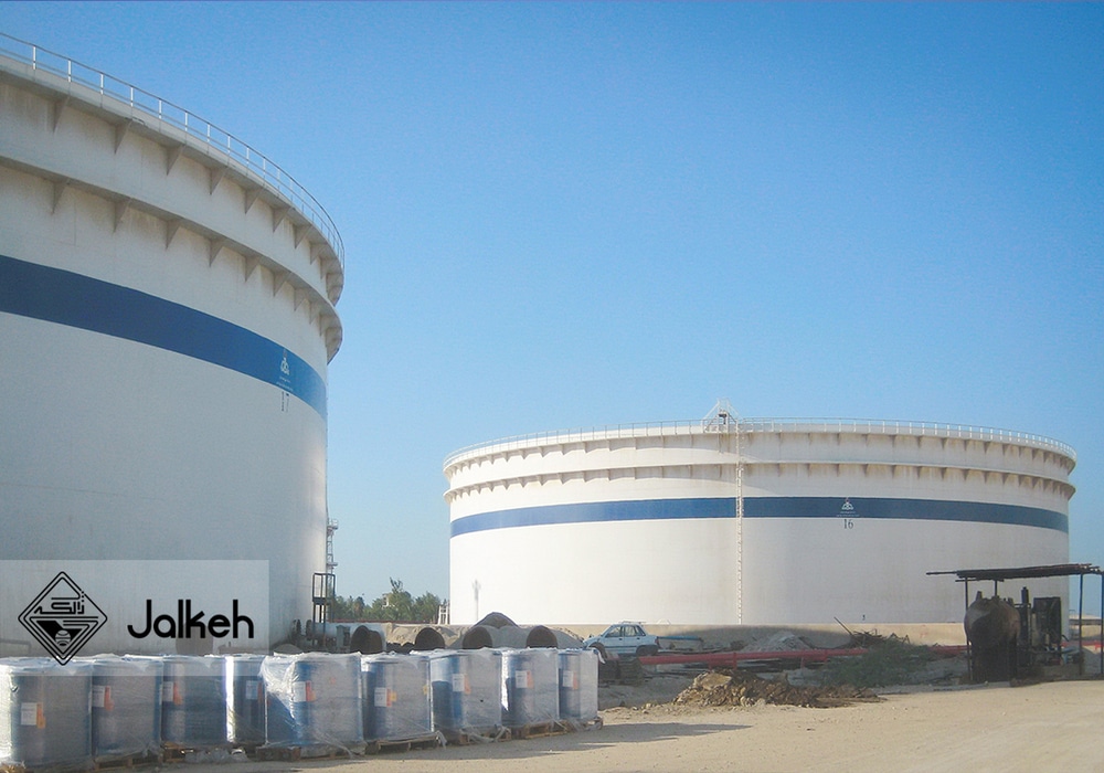 طراحی و احداث دو دستگاه مخزن ذخیره نفت خام