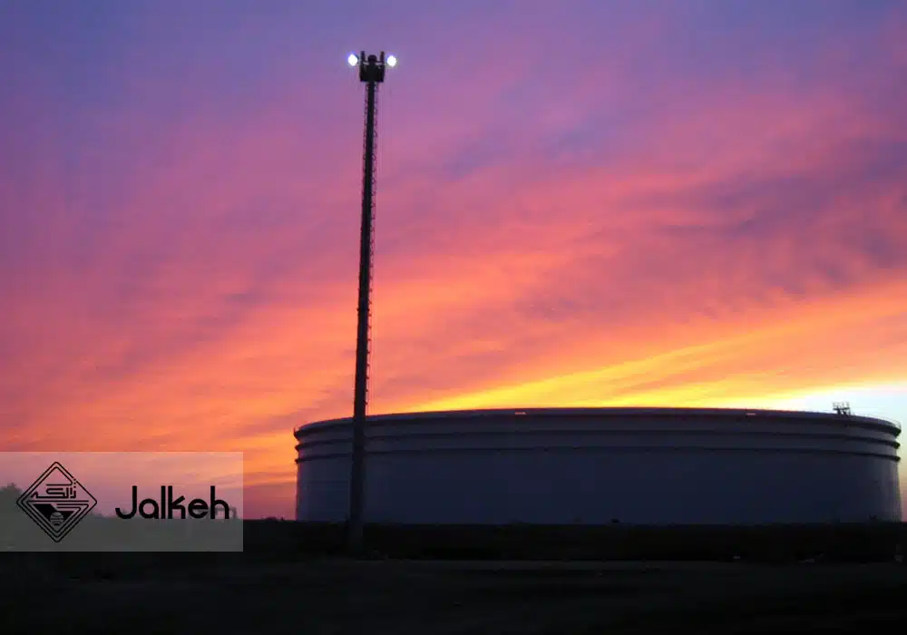 تعمیرات اساسی مخازن ذخیره نفت خام خارگ