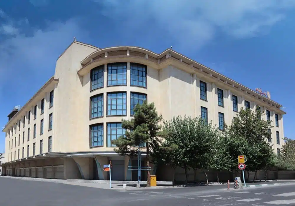 بازسازی ساختمان فردوسی بانك ملی